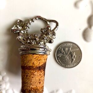 1990 Vintage Silverplated Grape Cluster Bottle Cork